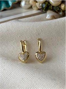 VIP 14K Taşlı Kalp Küpe