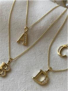 VIP 14K Taşlı Kuyumcu Model Harf Kolye