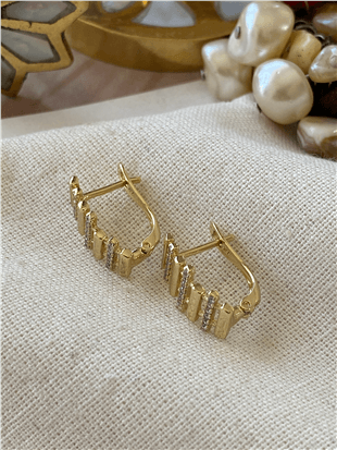 VIP 14K Taşlı Ritmik Küpe
