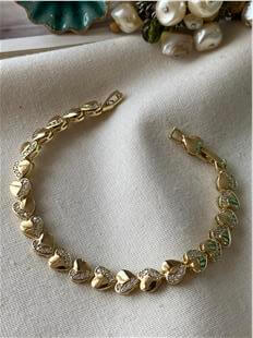 VIP 14K Taşlı Sıralı Kalpler Bileklik