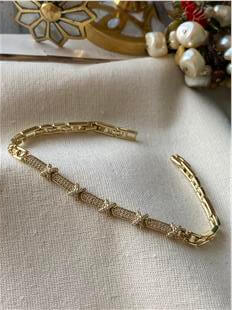 VIP 14K Taşlı X Figürlü Plaka Bileklik