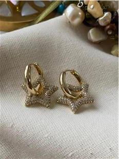 VIP 14K Taşlı Yıldız Charmlı Küpe