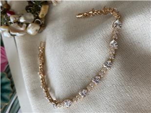 VIP Benalla Bileklik