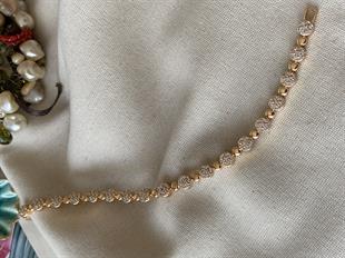 VIP Oval Taşlı Sıra Bileklik