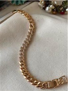 VIP Paylı Taş Detaylı Yatay Örme Bileklik 