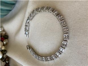 VIP Silver Çift Sıra Baget Suyou Bileklik