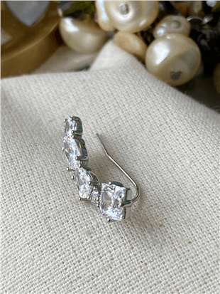 VIP Silver Taşlı Kıkırdak Küpe