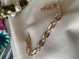 VIP Sıralı Oval Pencere Bileklik