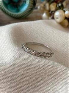 VIP Sıralı Tektaş Yüzük