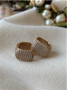 VIP Taşlı Box Model Küpe