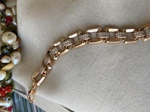 VIP Taşlı Kare Pencere Bileklik