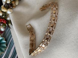 VIP Taşlı Kare Sıra Bileklik