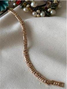 VIP Taşlı Kitkat Bileklik