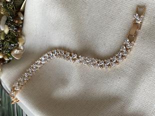 VIP Zarif Taşlı Bileklik