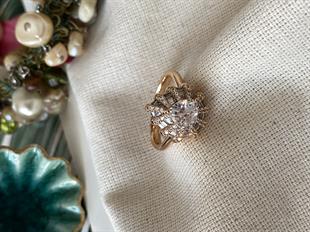 VIP Zirkonium Yüzük