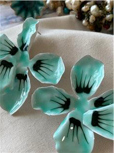 Yeşil Nilüfer Küpe