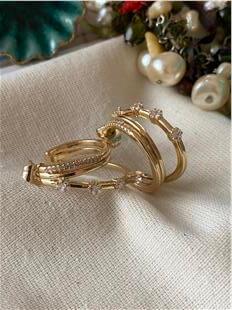 Yıldız Taşlı Trinity Küpe