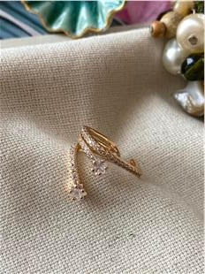 Yıldızlar Kıkırdak Küpe