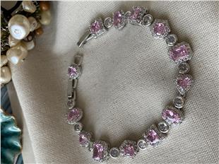 Zirconium Pembe Figürler Bileklik