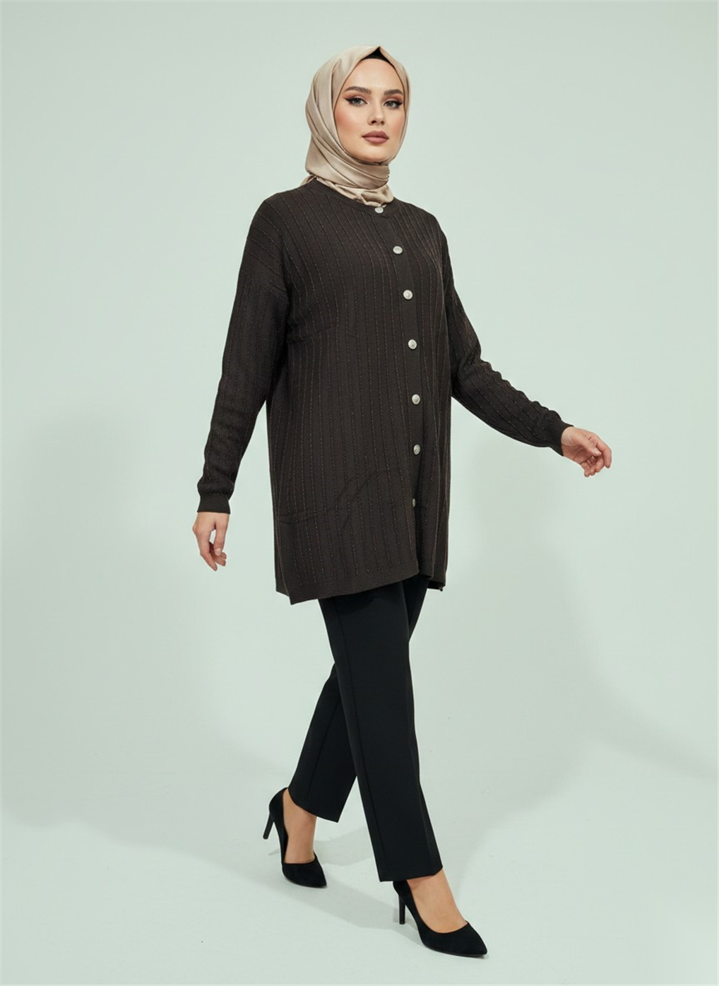 140501 NEFİSE SİMLİ TRİKO KISA HIRKA