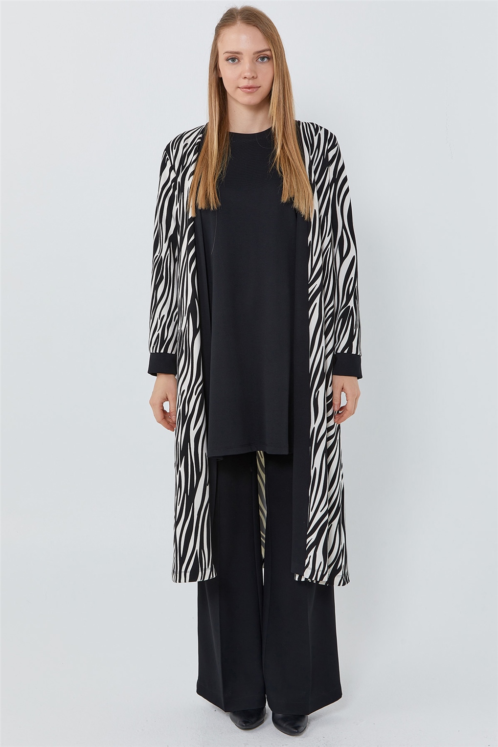 SİTARE OTTOMAN HIRKA TAKIM 230594- Siyah / Beyaz