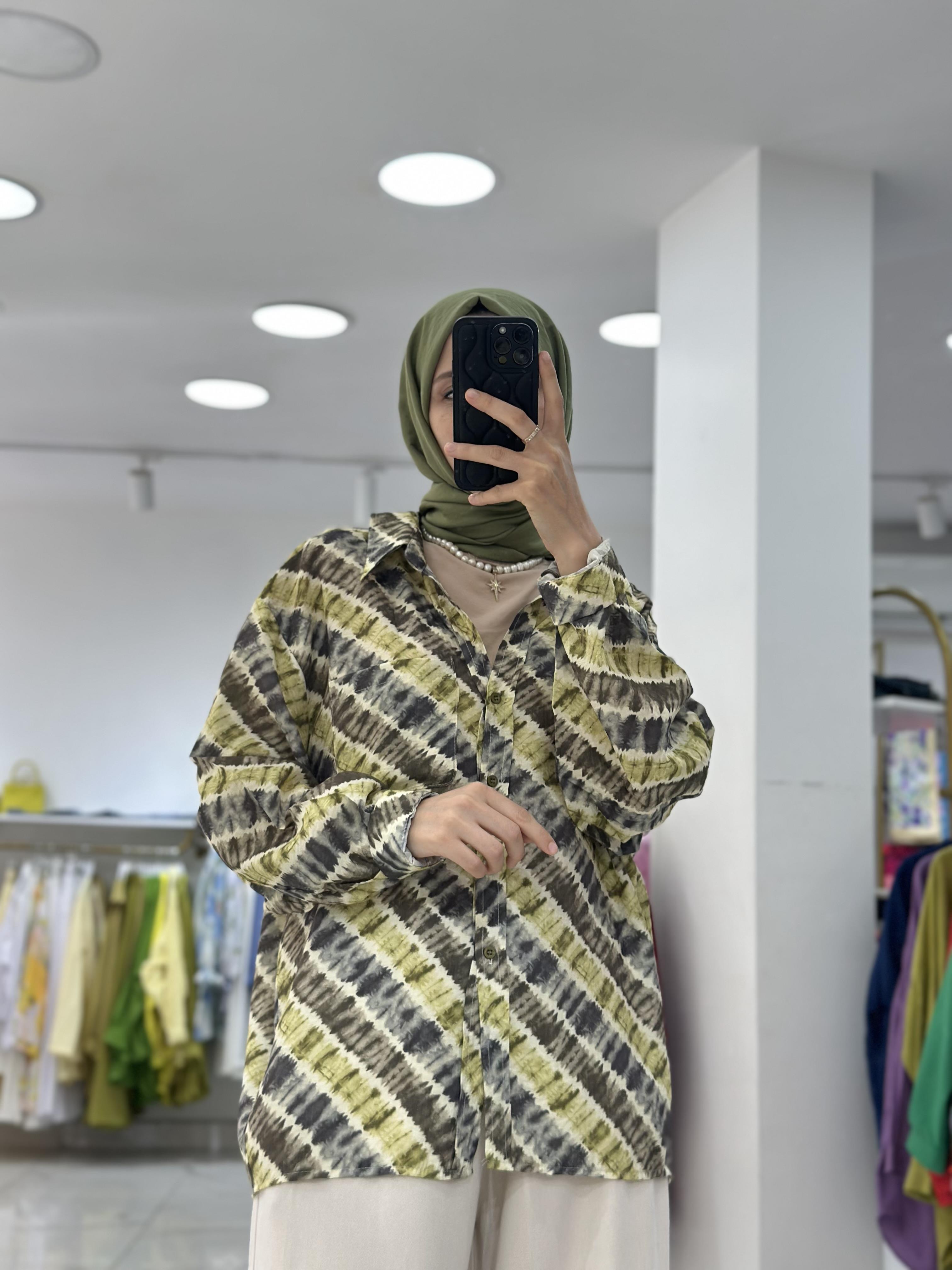 Batik Gömlek Yeşil