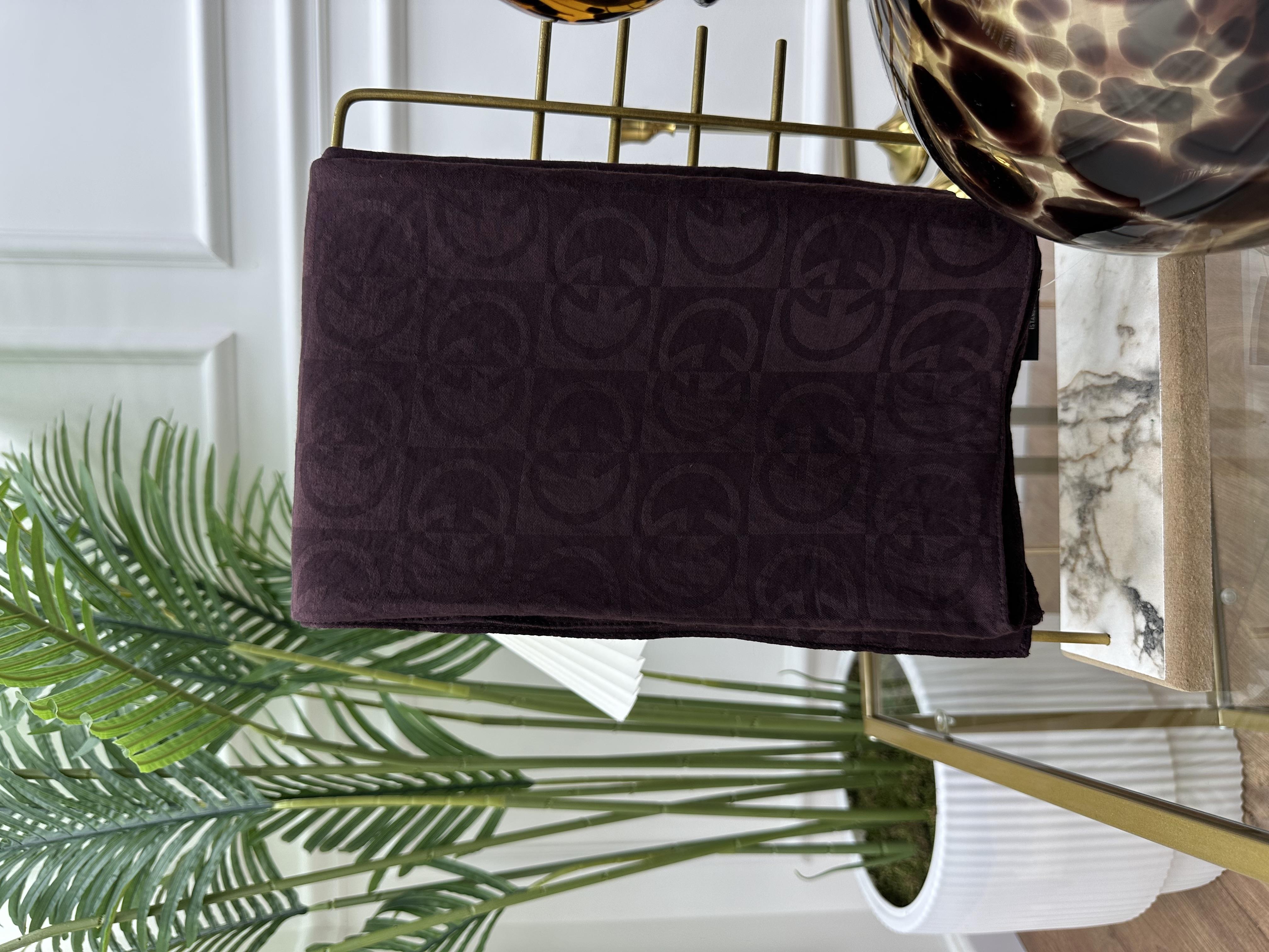 G Desen Şal Vişne Çürüğü