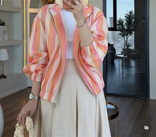 1706 Zara Muadil Renkli Ceket