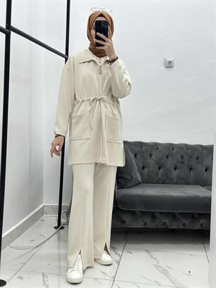 Bağcıklı Takım Bej