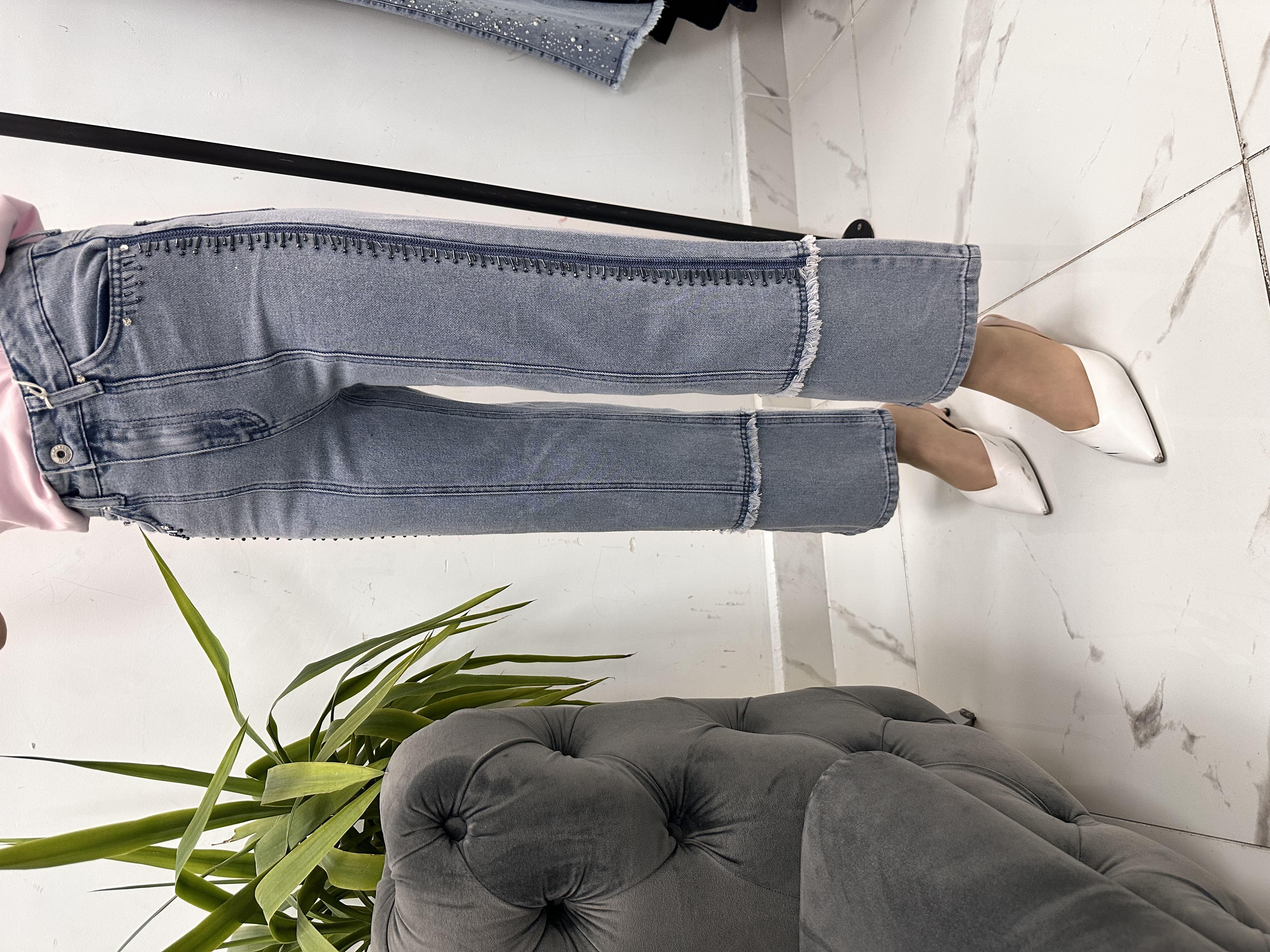 Boncuklu Denim Açık Mavi