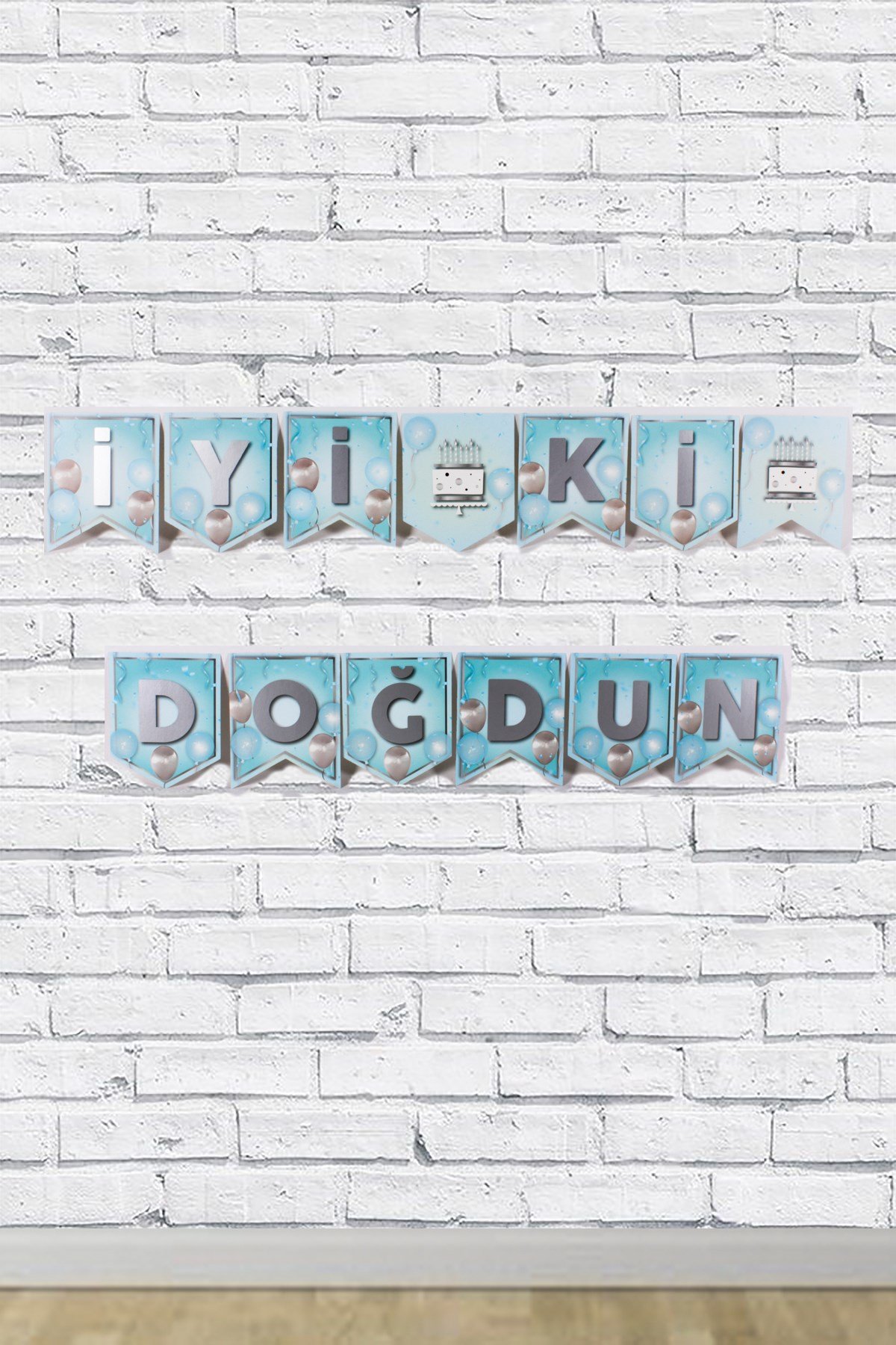 İyi Ki Doğdun Gümüş Yazılı Mavi Zigzag Banner 190cmPartistST1708