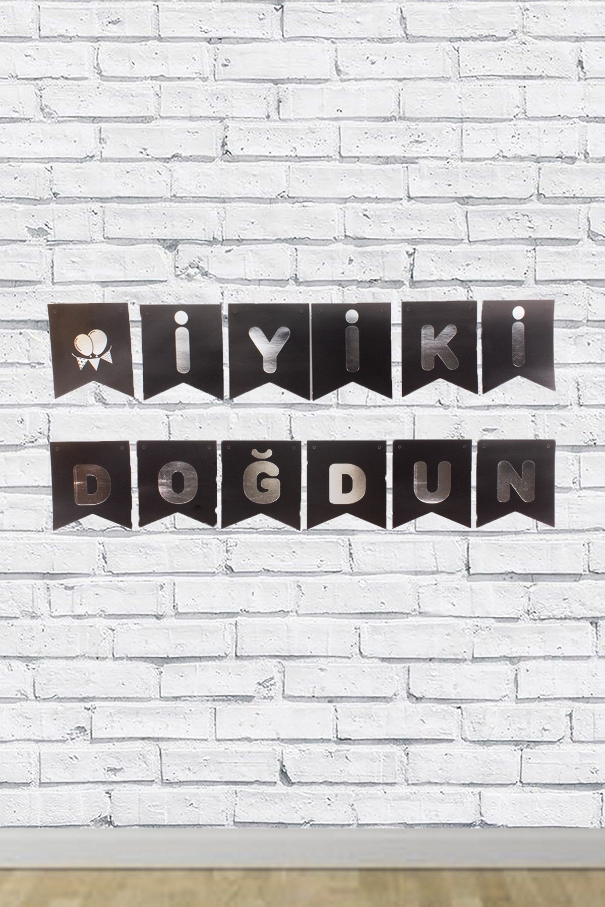 İyi Ki Doğdun Gümüş Yaldızlı Siyah Banner 180cmPartistST1691