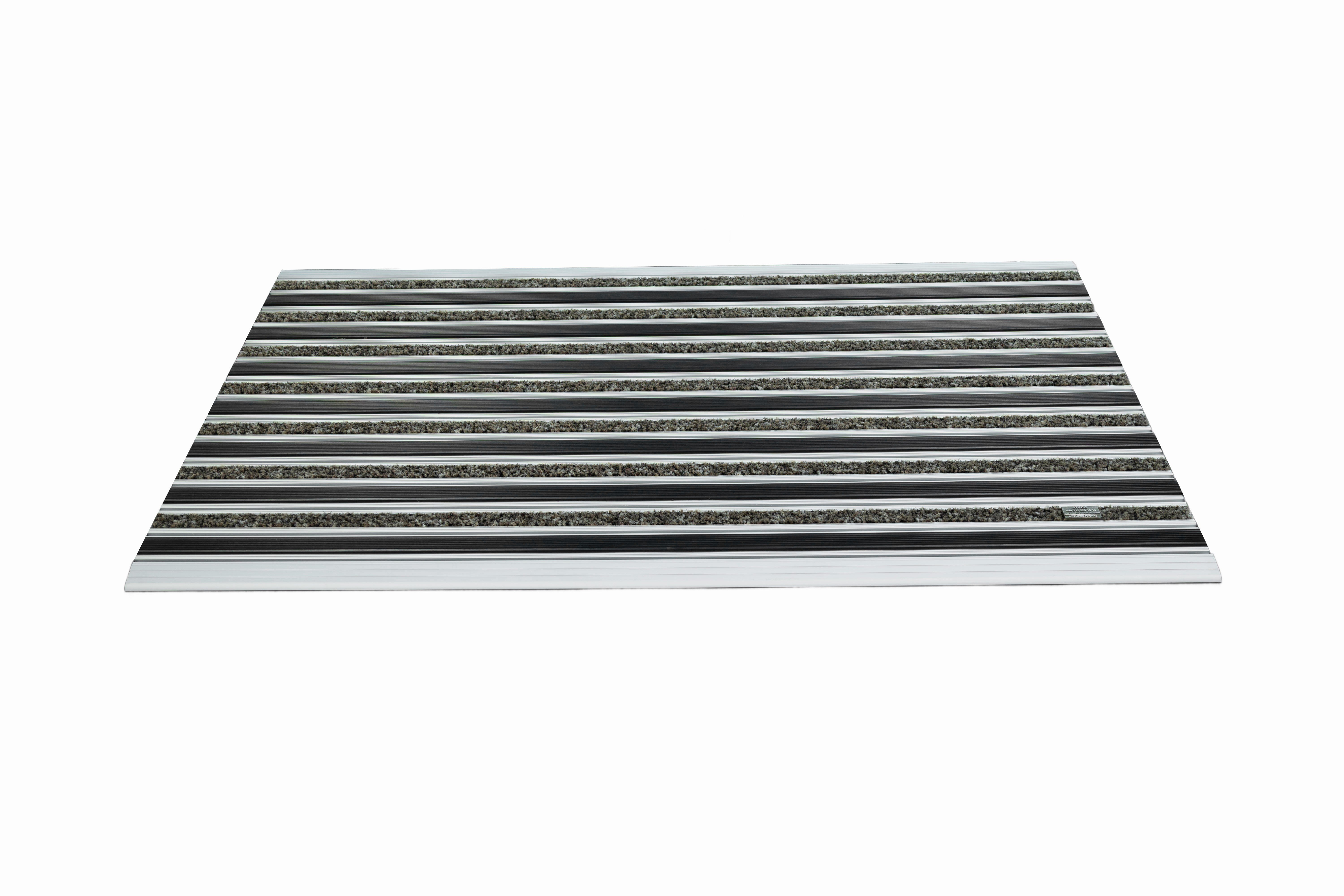 10 mm 5714 + Siyah Kauçuk Yüzeyli 69*110 cm Alüminyum Paspas