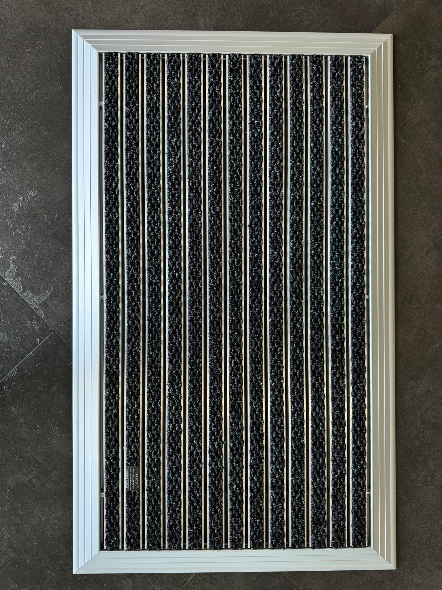 Artlines 20 mm Artnop Antrasit Halı Yüzeyli 55x90 Alüminyum Paspas