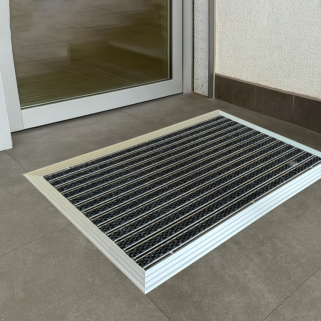 Artlines 20 mm Artnop Antrasit Halı Yüzeyli 55x90 Alüminyum Paspas