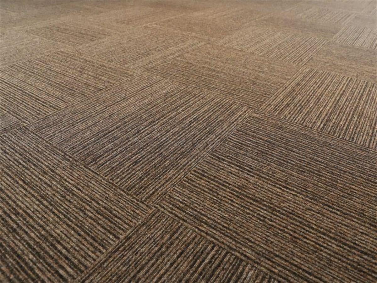 Avant-Stripe 193 Karo Halı