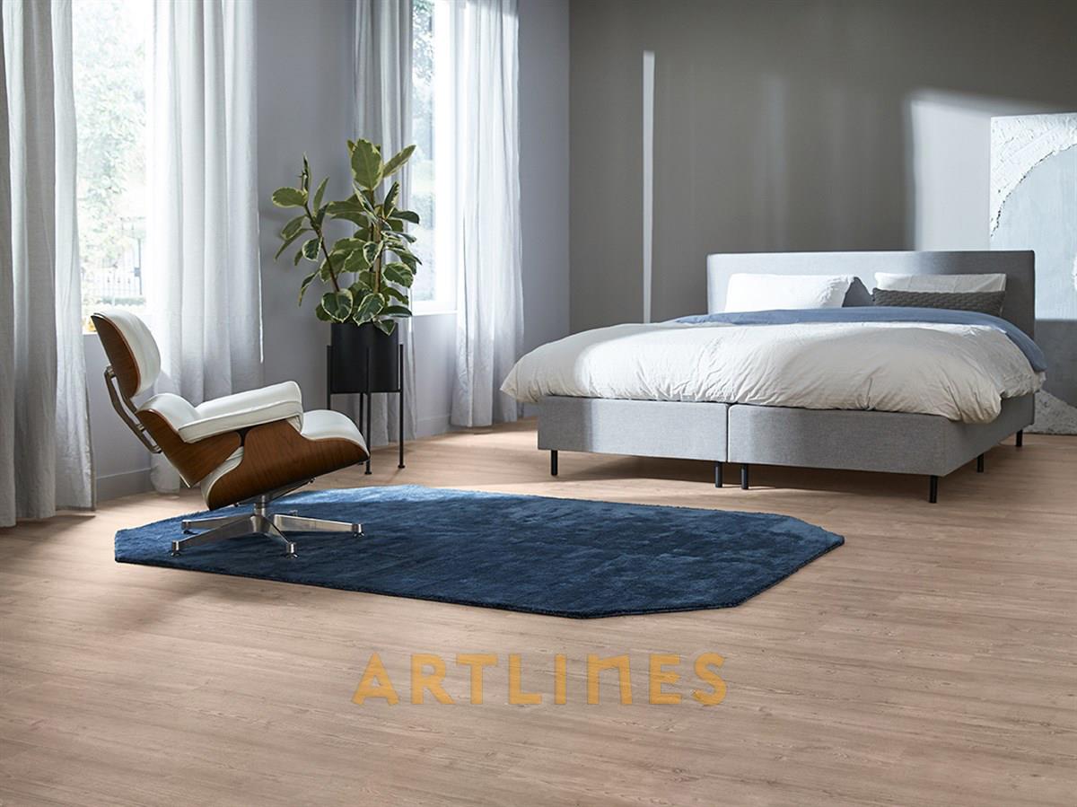 Pine Wood 47501 Smoky 18*121 cm LVT