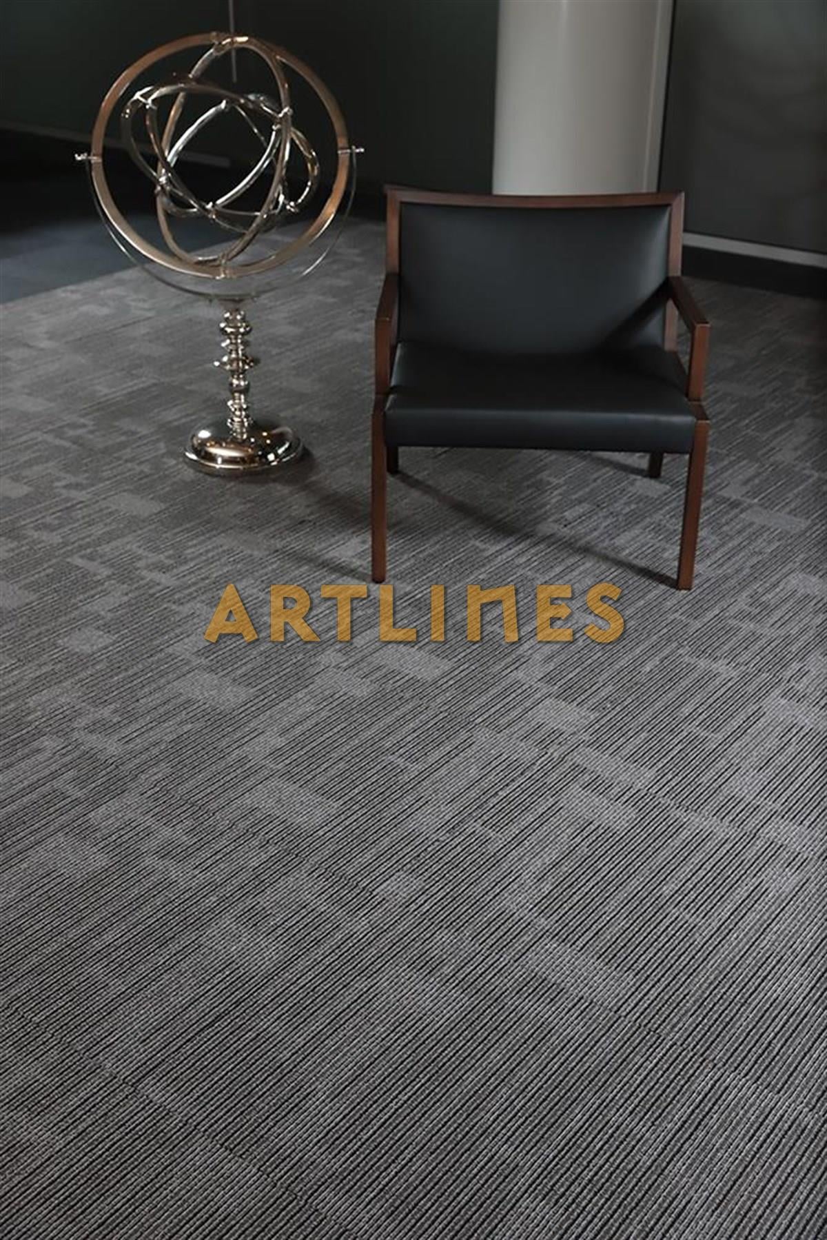 Space 577 Karo Halı