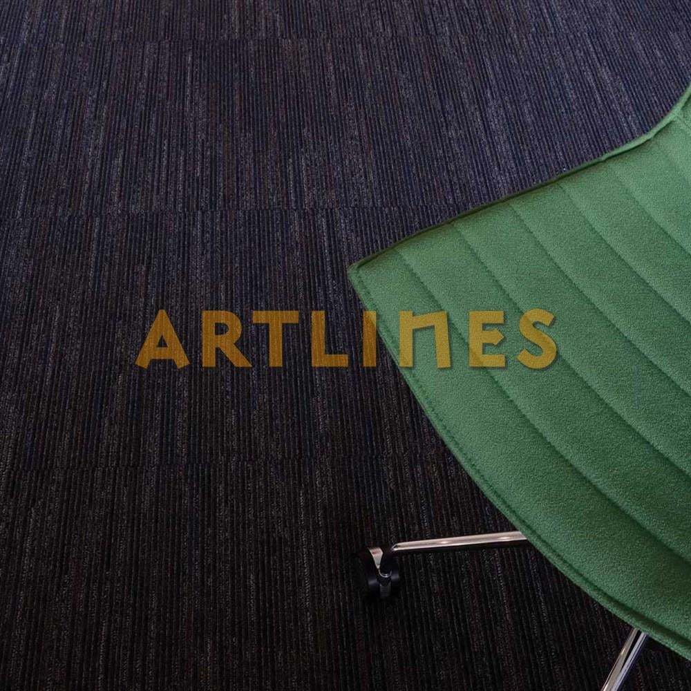 Surface 15606 Karo Halı