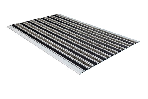 10 mm 5714 + Siyah Kauçuk Yüzeyli 69*110 cm Alüminyum Paspas