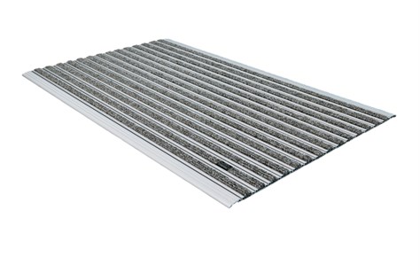 10 mm Devetüyü Rip Halı Yüzeyli 69*110 cm Alüminyum Paspas