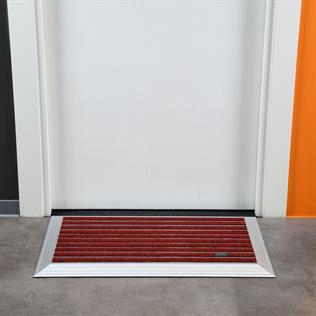 Artlines 20 mm 45x70 Rip Halı Yüzeyli Alüminyum Paspas