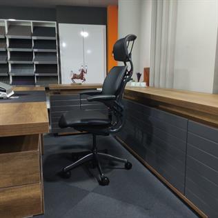 Freedom Yönetici Koltuğu Siyah Vita (Deri Görünümlü) Kumaş