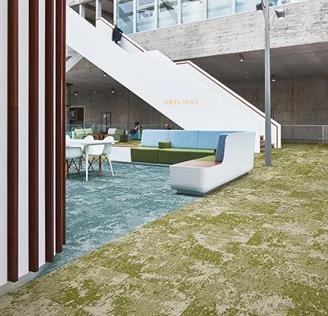 ICEBERG 3413 MONSOON CLOUD 50*50 cm KARO HALI