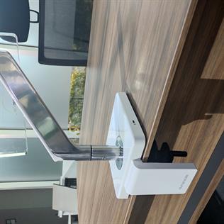 Monitör Kolu + MPower