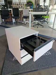 RUBA KESON 3 ÇEKMECELİ TEKERLEKLİ-MERKEZİ KİLİTLİ