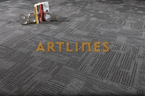 Space 577 Karo Halı