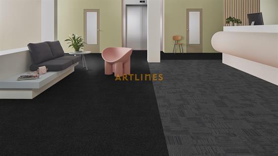 Surface 15612 Karo Halı