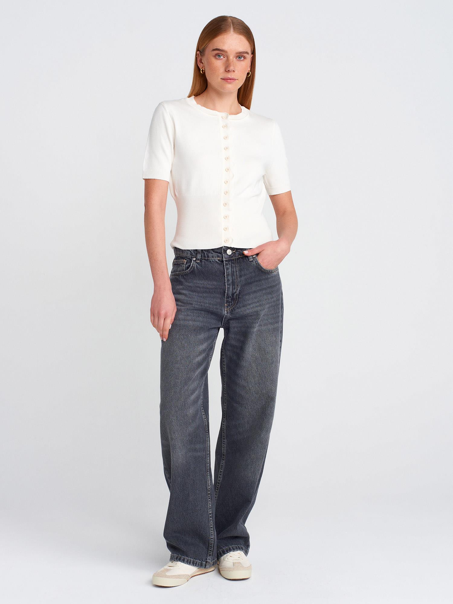 Triko60965 Bisiklet Yaka Düğmeli Triko Hırka Ekru