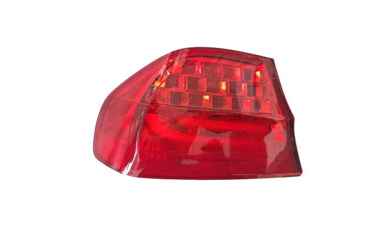 BMW STOP LAMBASI SOL DIŞ E90-LCI 63217154153 63214871731 444-1950L-UE